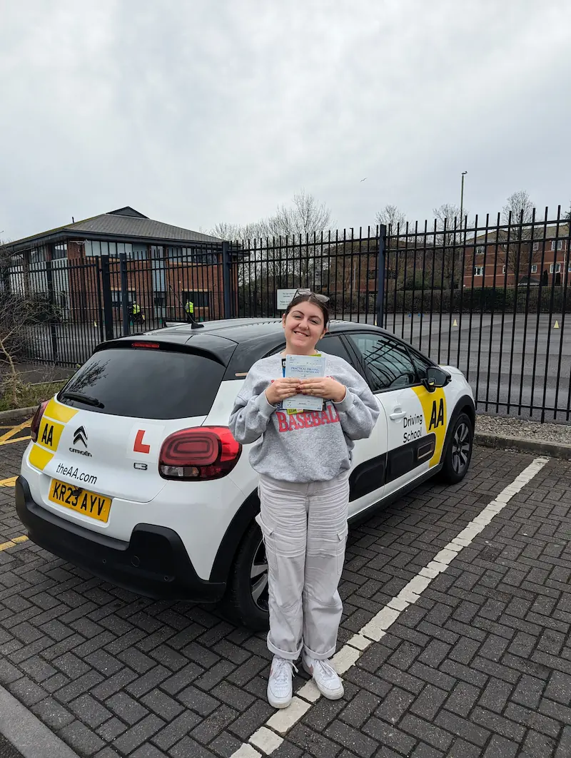 Holly D — driving test pass